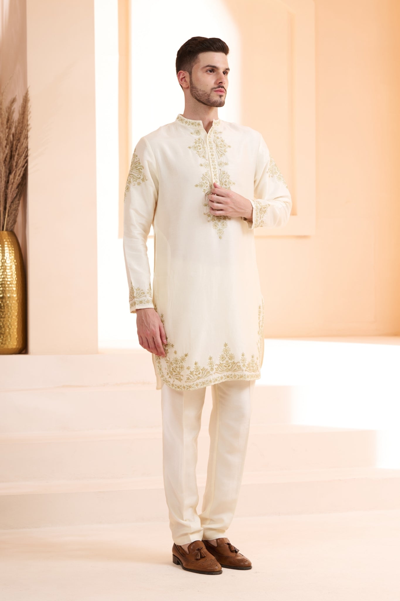 Hand Embroidered Zardozi Kurta Pajama Set