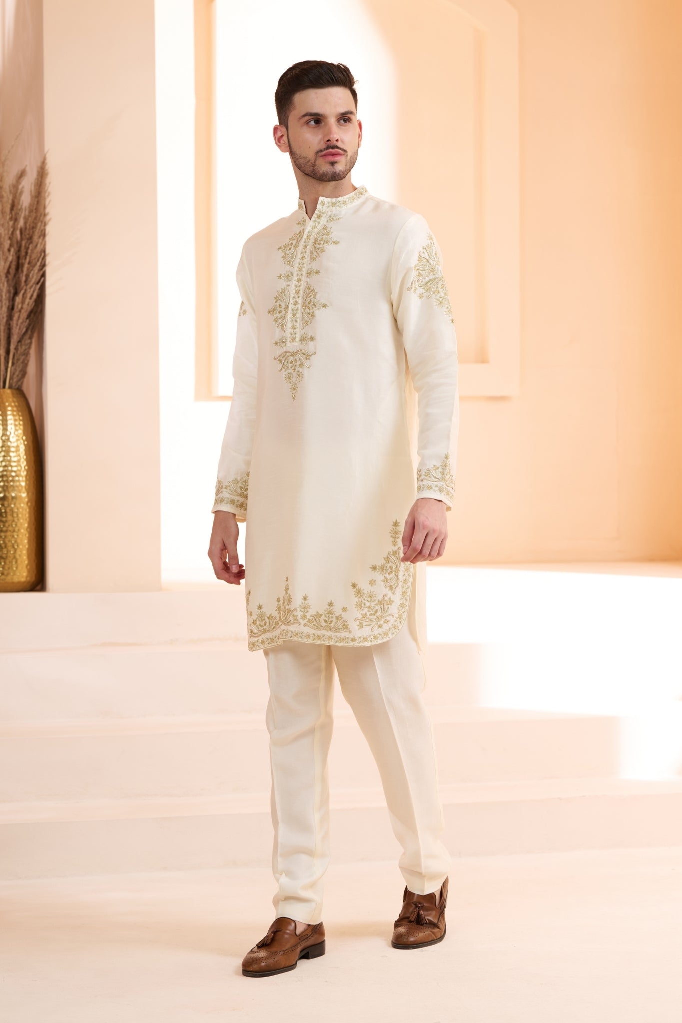 Hand Embroidered Zardozi Kurta Pajama Set