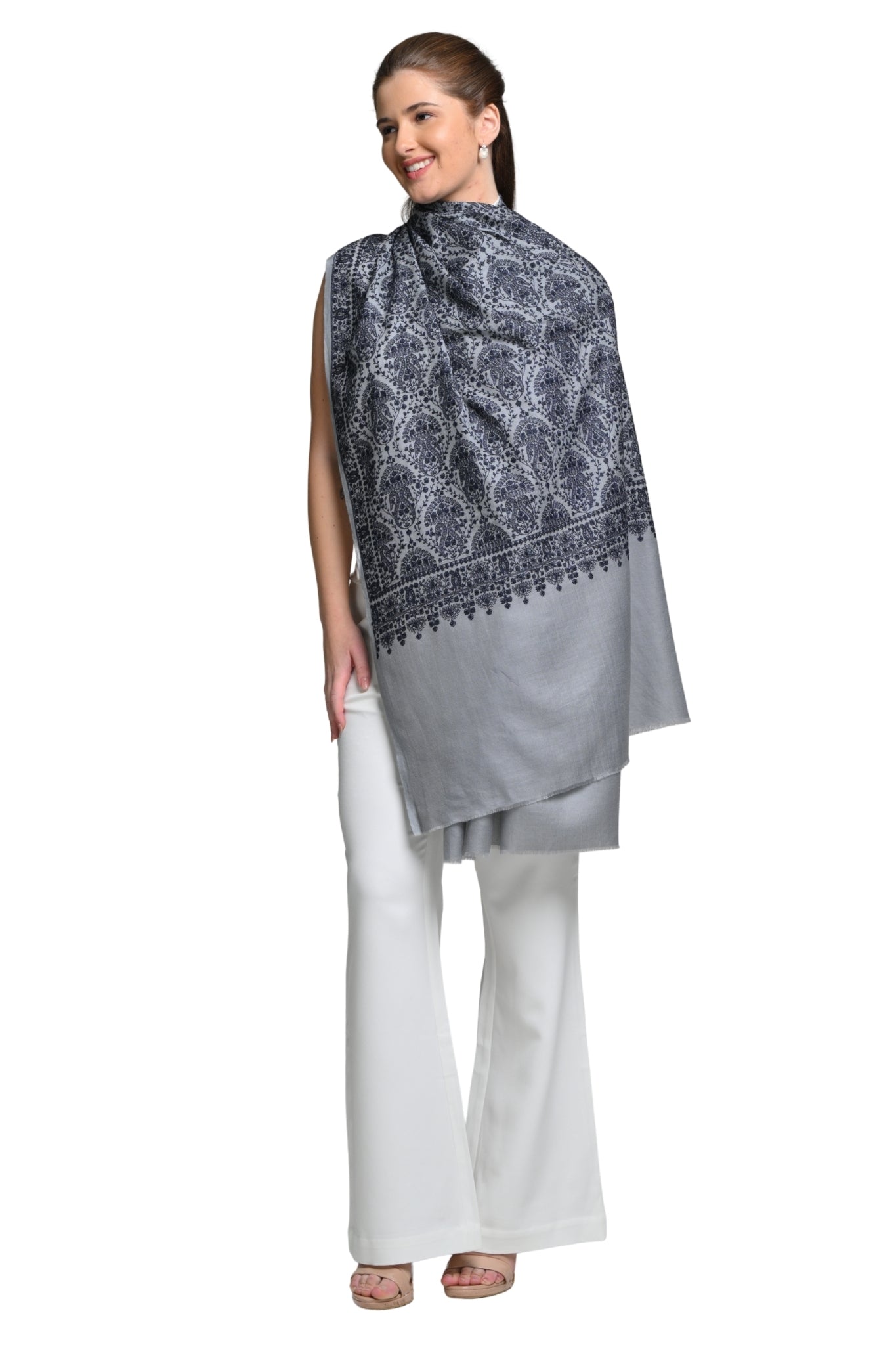 Taroob Kashmiri Sozni Fine Wool Stole