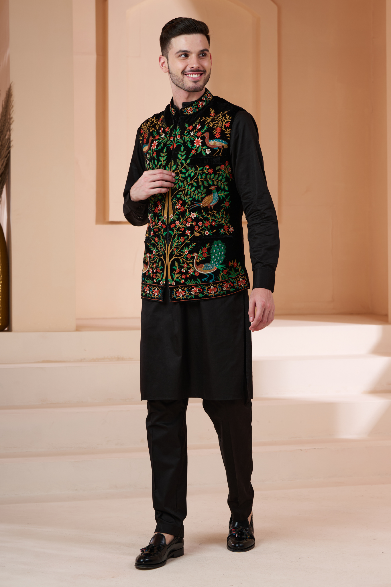 Embroidered Velvet Nehru Jacket , Men's Bandi