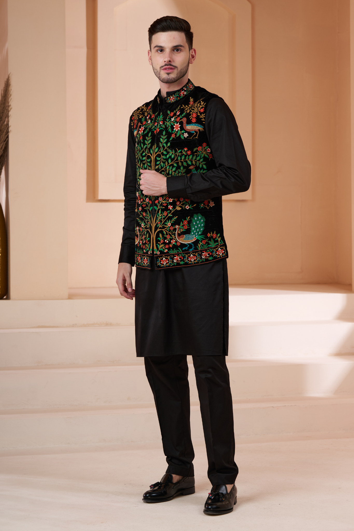 Embroidered Velvet Nehru Jacket , Men's Bandi