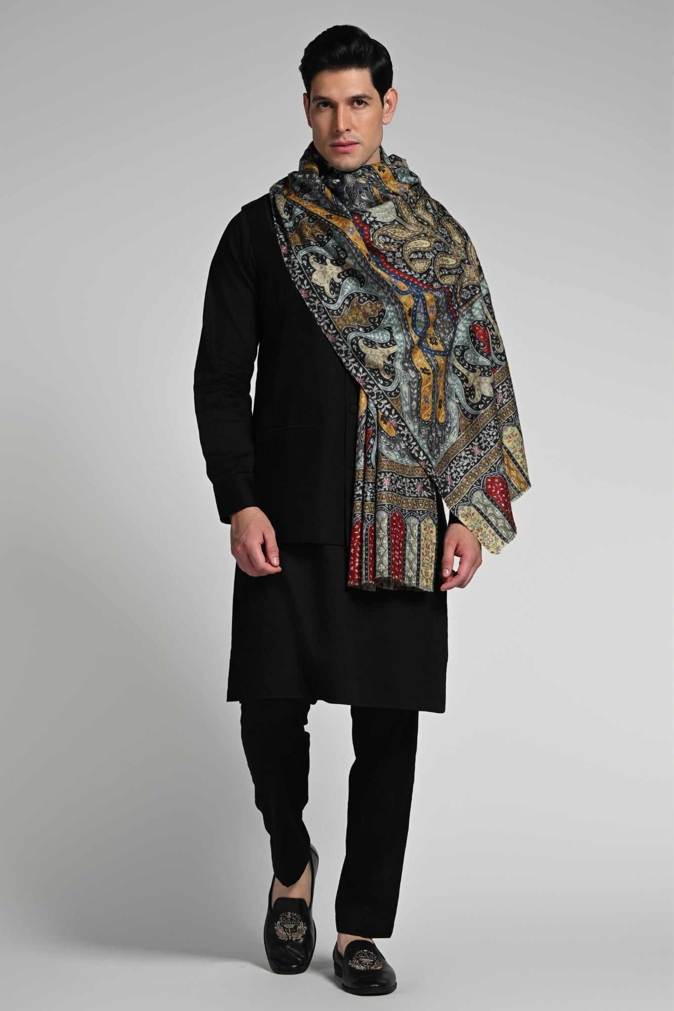 Taroob Embroidered Kashmiri Kalamkari Stole