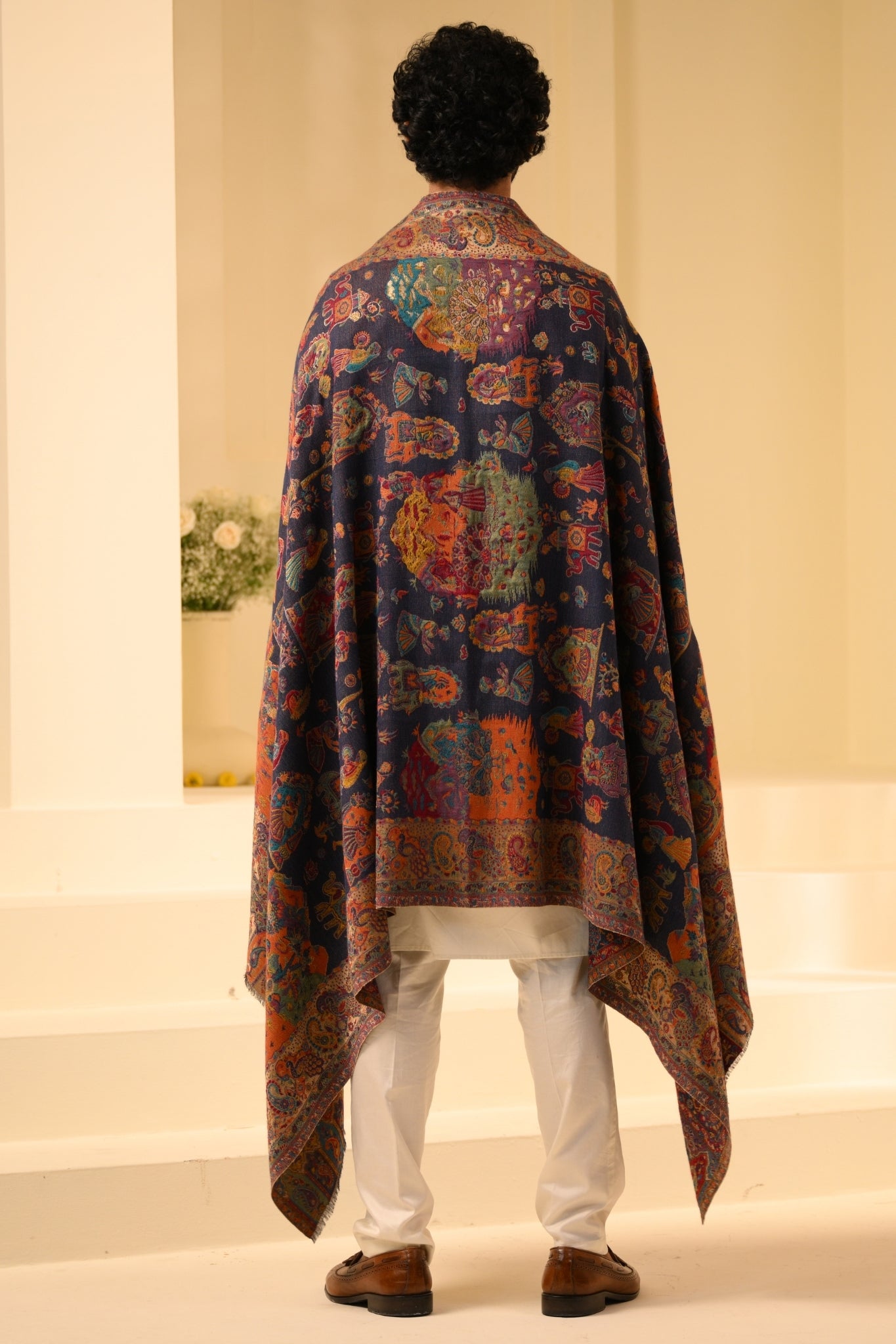 Taroob Mughal Darbar Reversible Resham Shawl