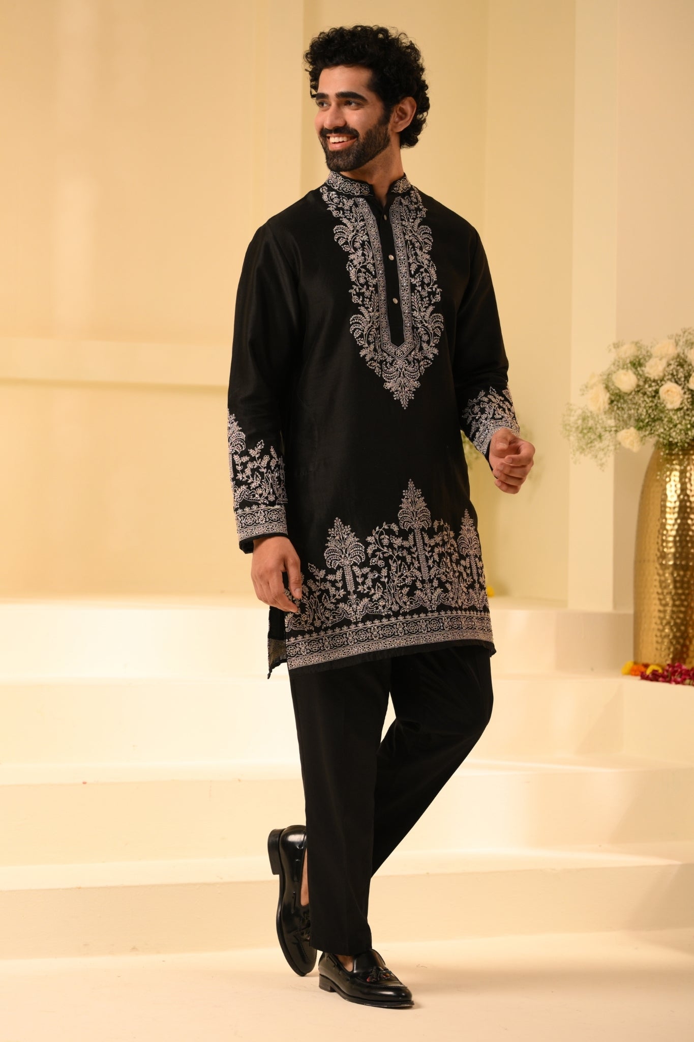 Taroob Embellished Festive Kurta Pajama Set