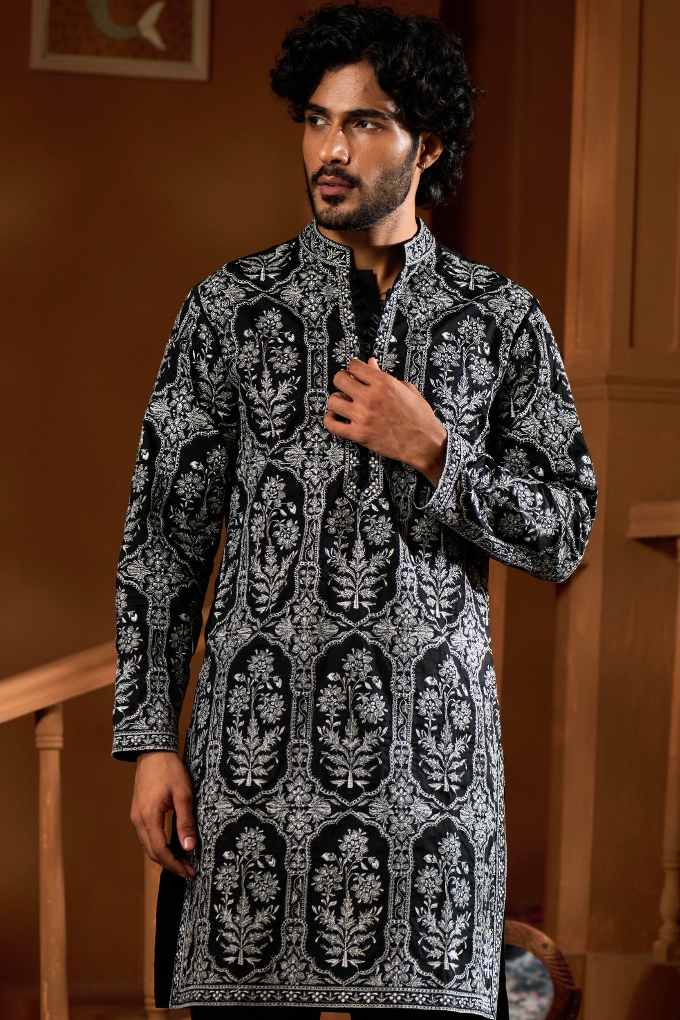 Taroob Kashidakari Embroidered Kurta Pajama Set