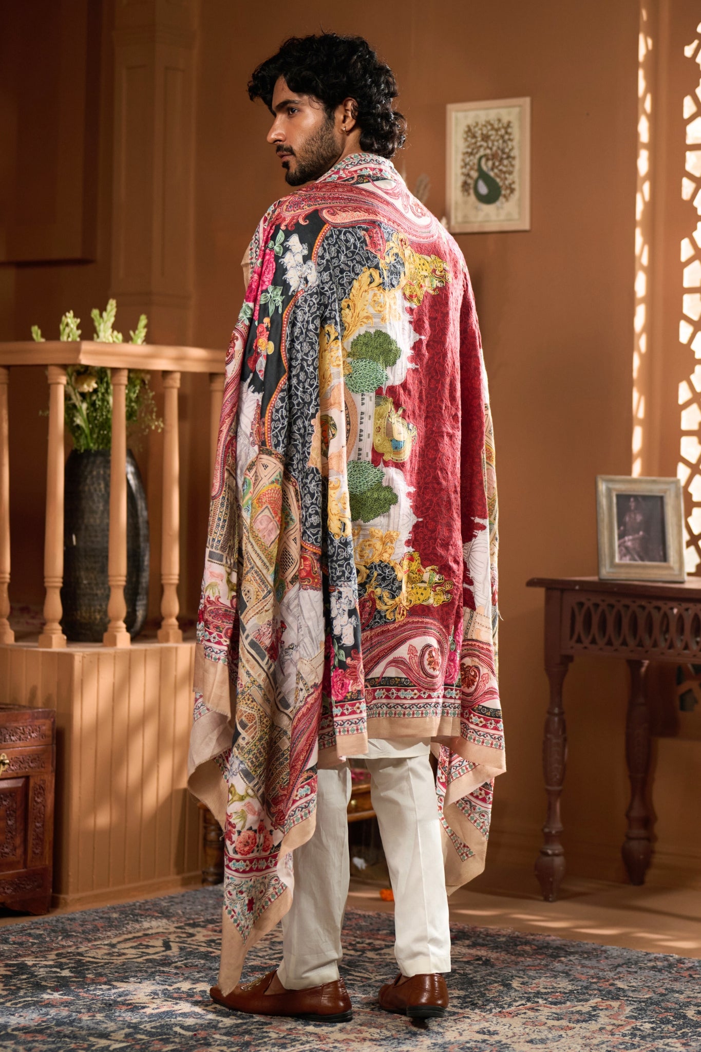 Taroob Fine Wool Maharaj Darbar Kalamkari Shawl