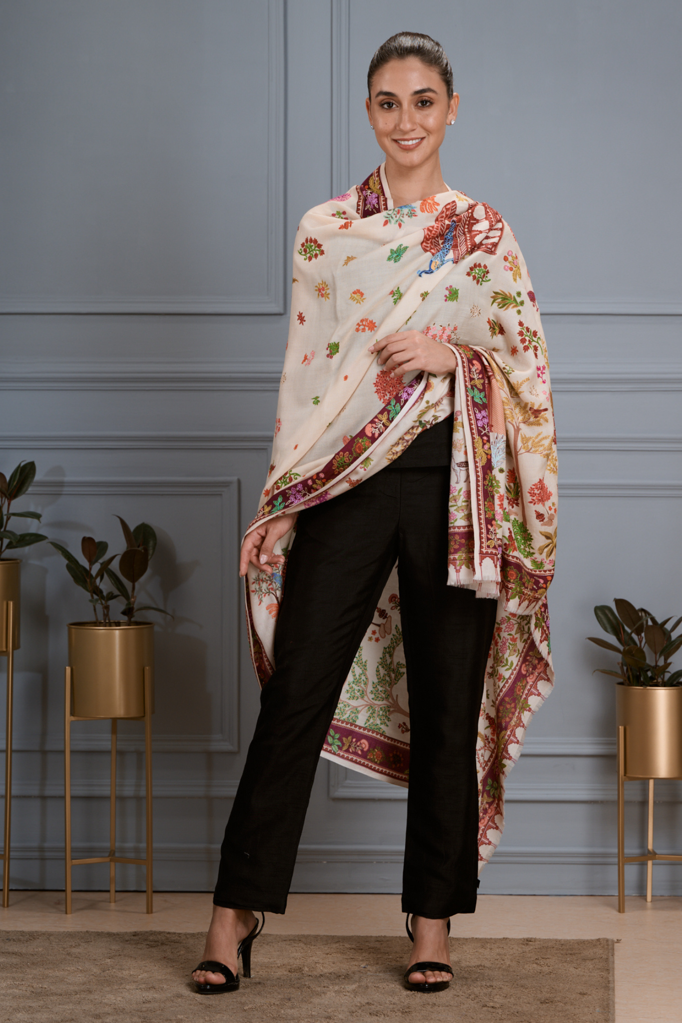 Women's Nizam Embroidered Kalamkari Shawl