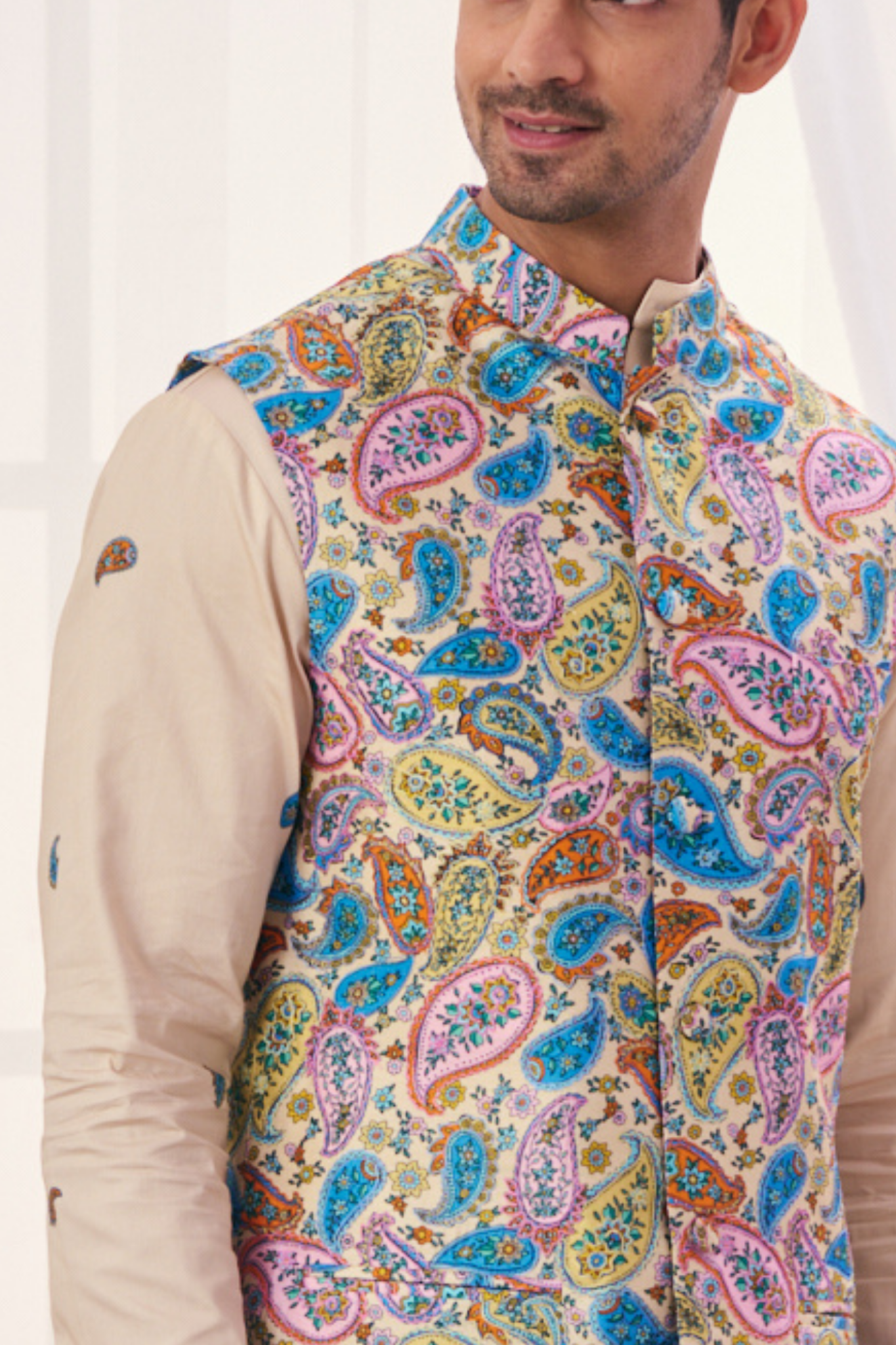 Majestic Paisley Kalamkari Embroidered Men's Bandi