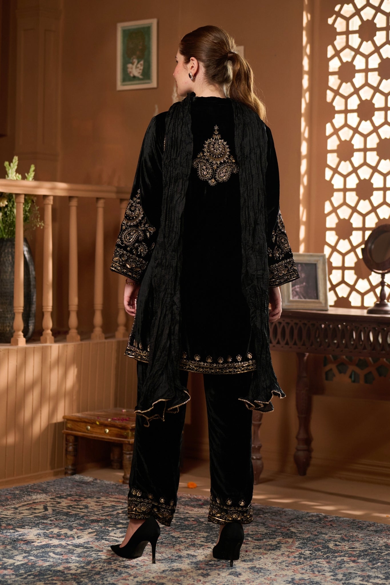 Taroob Velvet Chand Bagh Hand Embellished Kurta Set