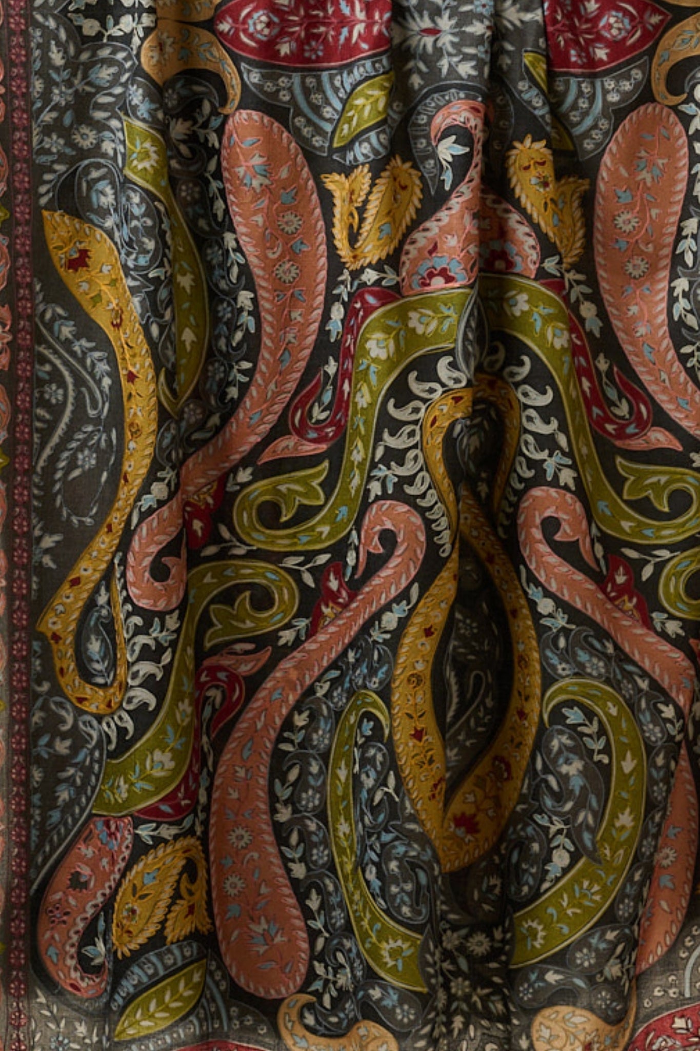 Taroob Ultra Fine Wool Paisley Kalamkari Shawl