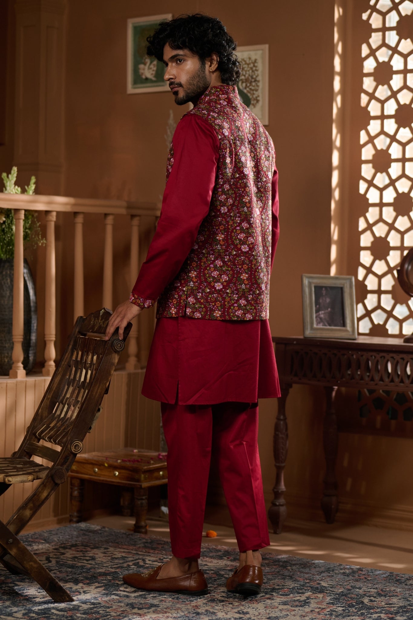 Taroob Emboidered Kashmir Gulistan Nehru Jacket