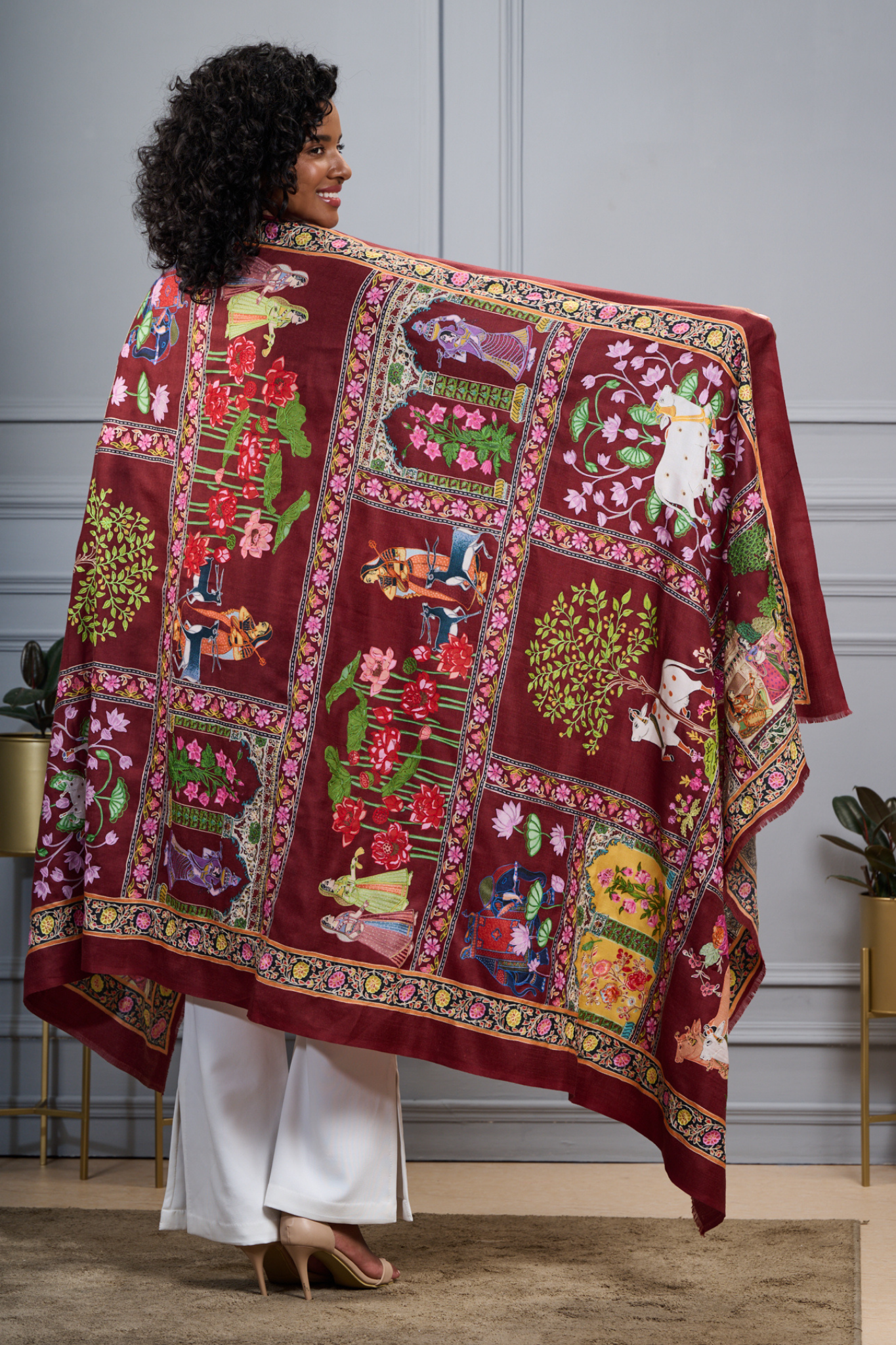 Women's Embroidered Pichwai Kalamkari Shawl