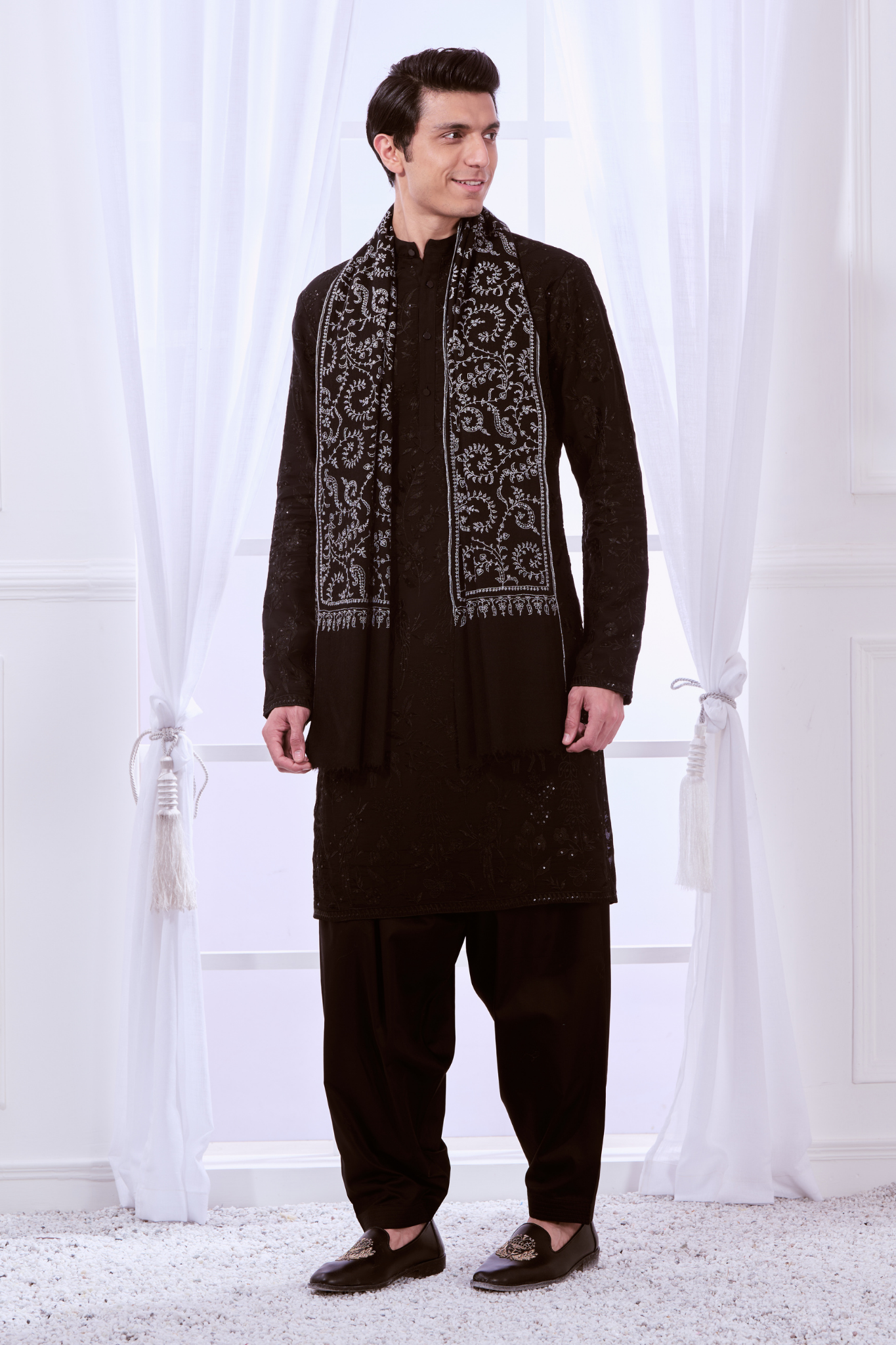 Men's Wool Kashmiri Sozni Embroidered Stole