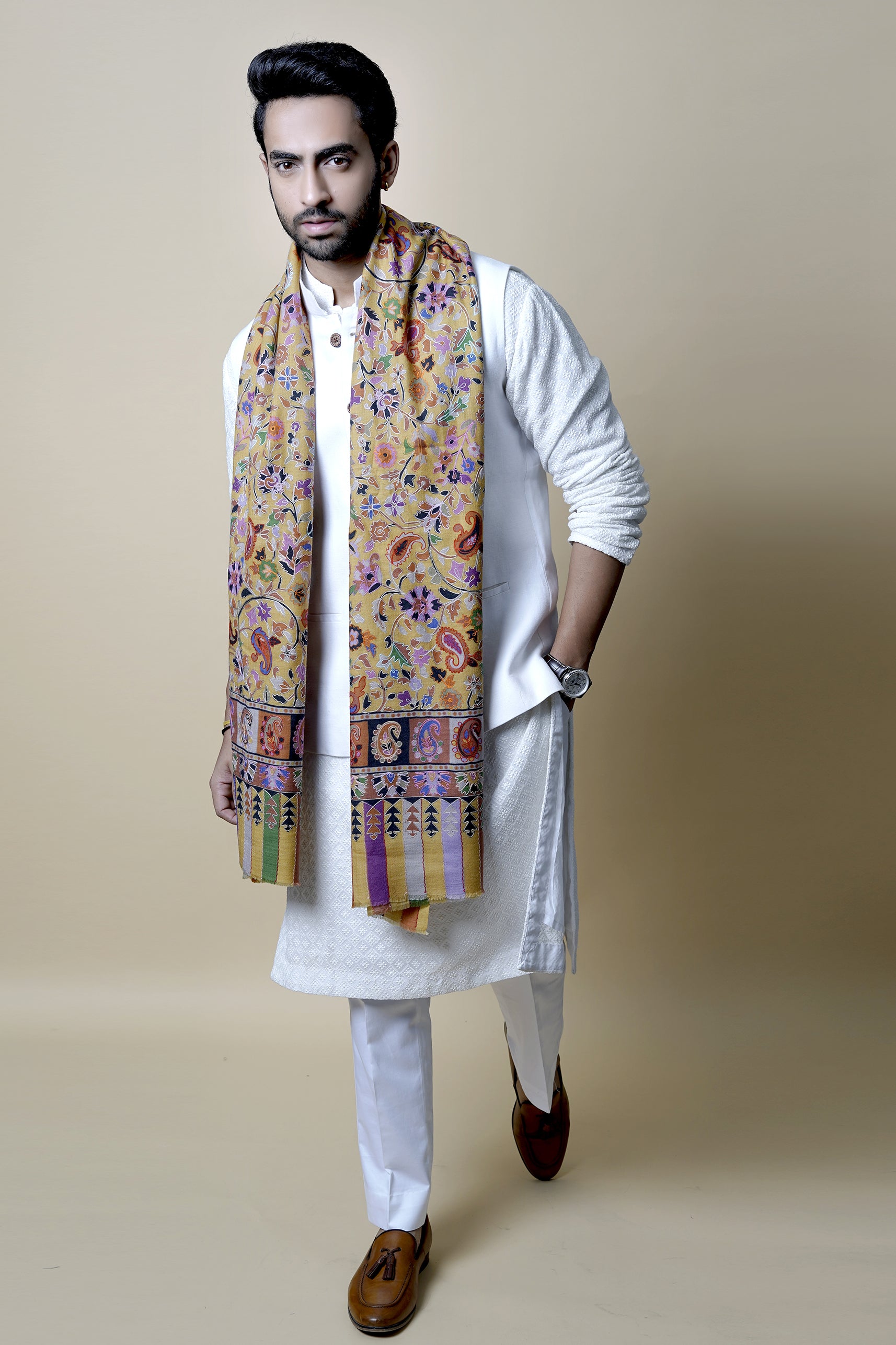 Men's Fine Wool Embroidered Kalamkari Stole